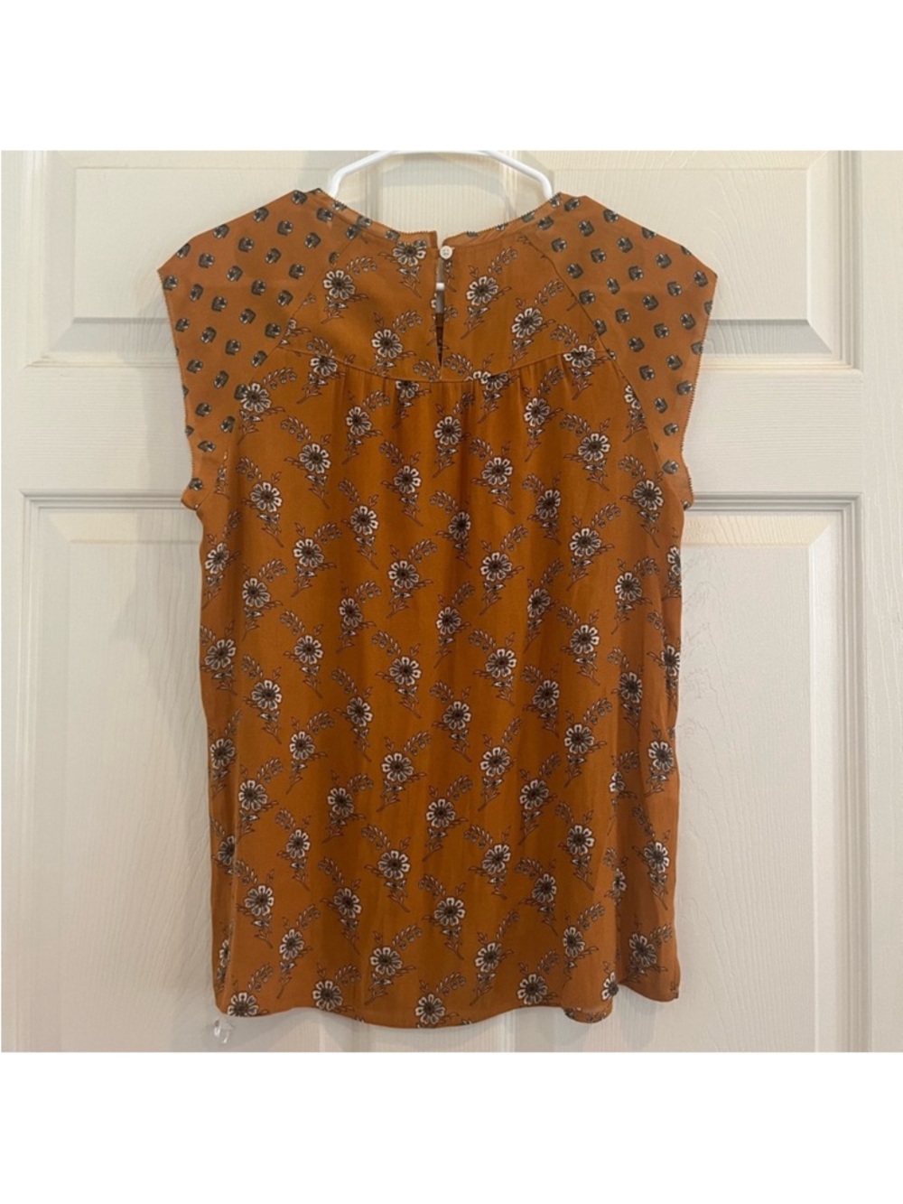 LOFT Rust Floral Ruffle Sleeve Top - Picture 5 of 7